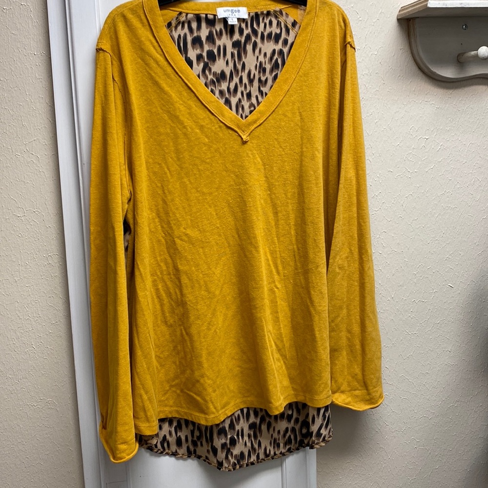Mustard cheetah print blouse